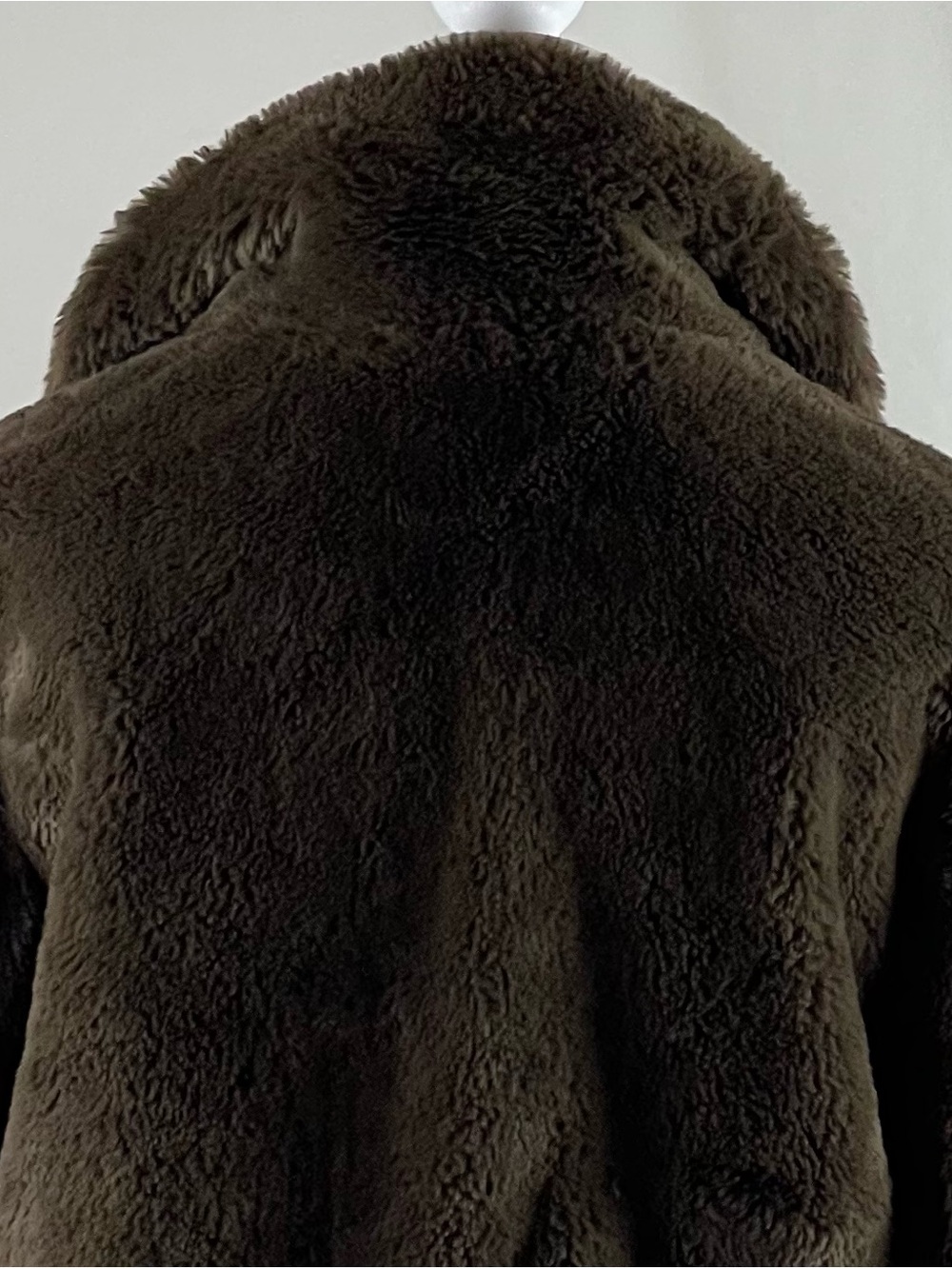 Magaschoni Dark Brown Faux Fur Teddy Bear Coat Jacket NWOT Size XS MobWife Glam - Picture 6 of 12